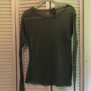 Pretty top by Lilith